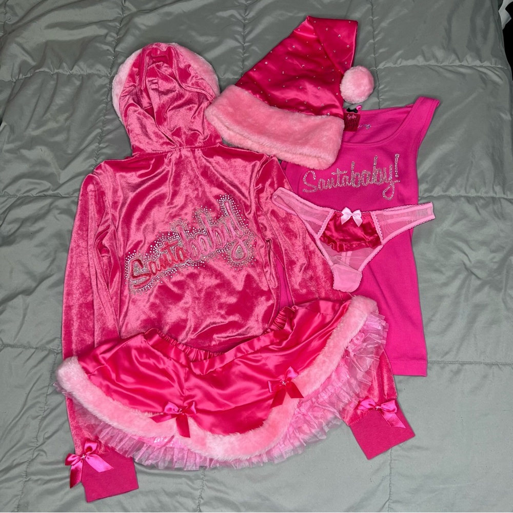 Vintage 2007 Victoria’s Secret Sexy Little Things Santa Baby 5 Piece Costume Set